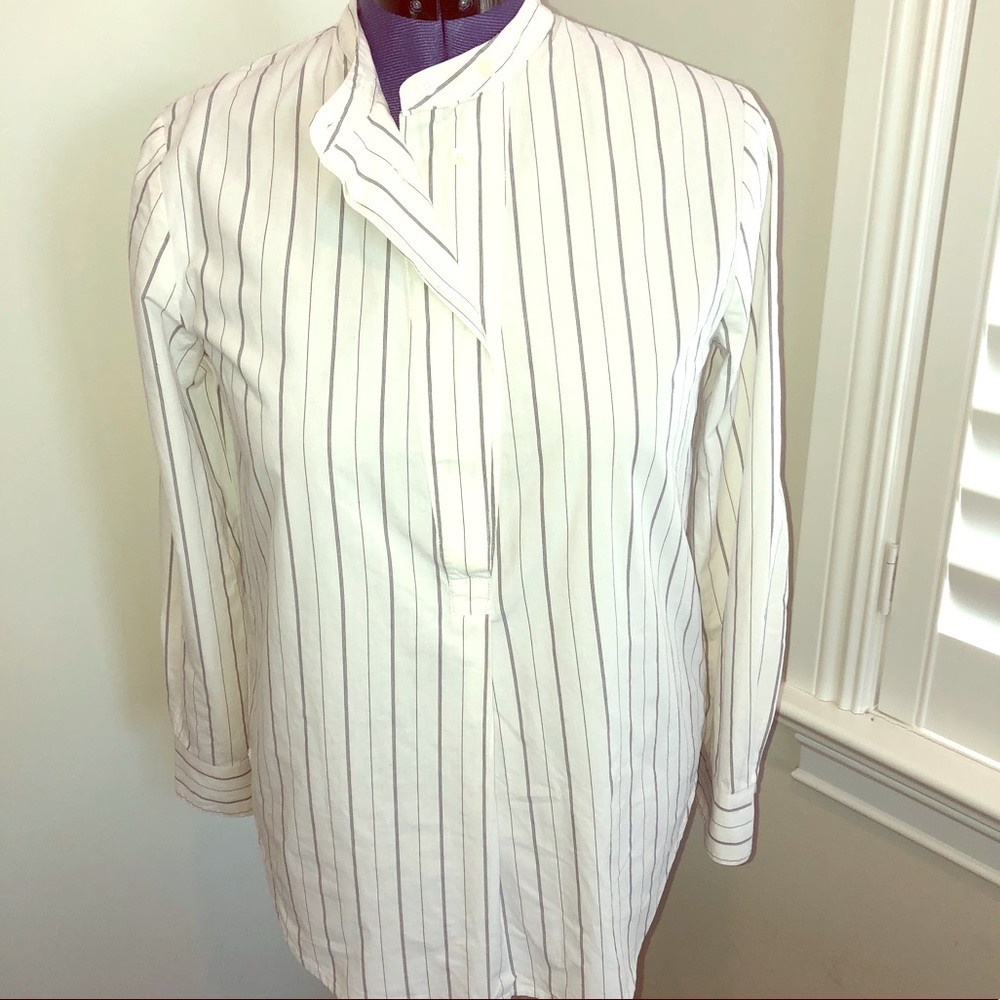 Madewell menswear style tunic length shirt